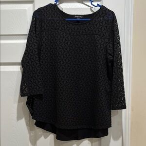 Rizzo’s & Ali Black Relaxed 3/4 Sleeve Blouse